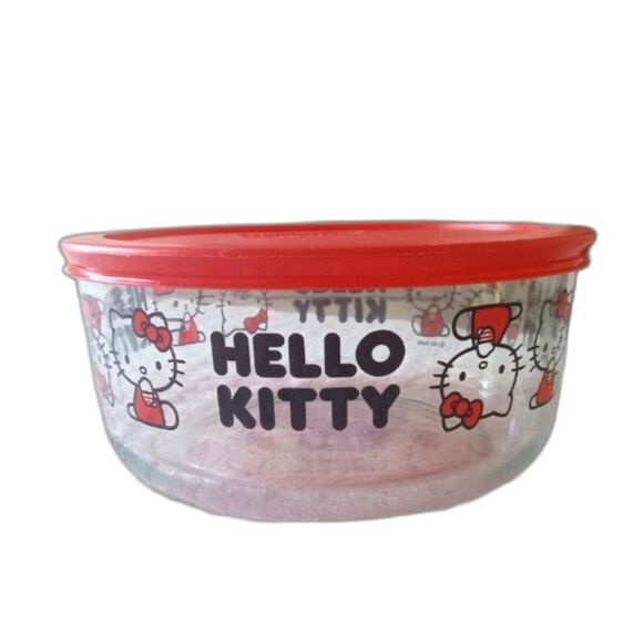 Hello Kitty Pyrex Container - Picture 2 of 5